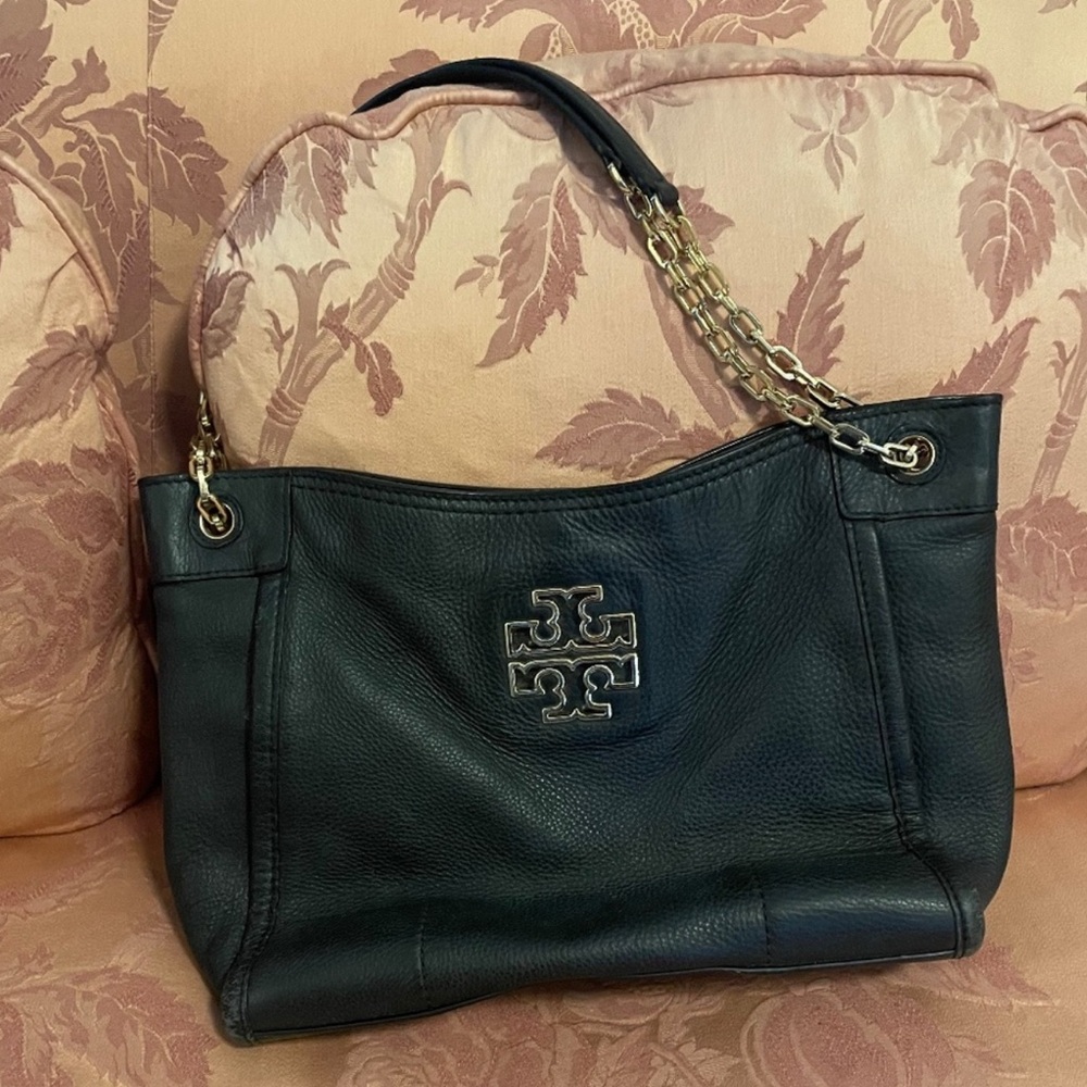 Authentic Tory Burch Britten Slouch Pebbled Leather Black Shoulder Bag Purse